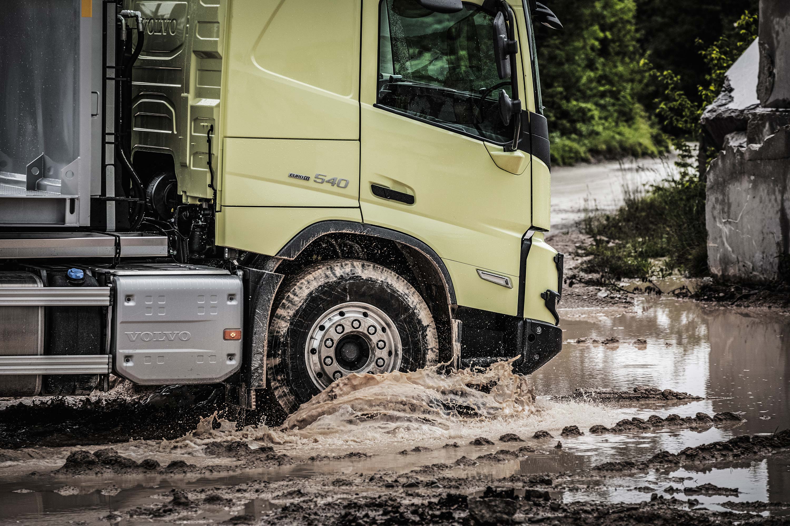 volvo fmx rc truck