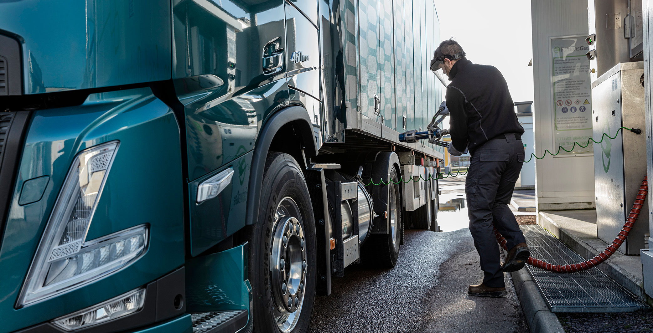 Different routes to a fossil fuel-free future for trucks Volvo Trucks