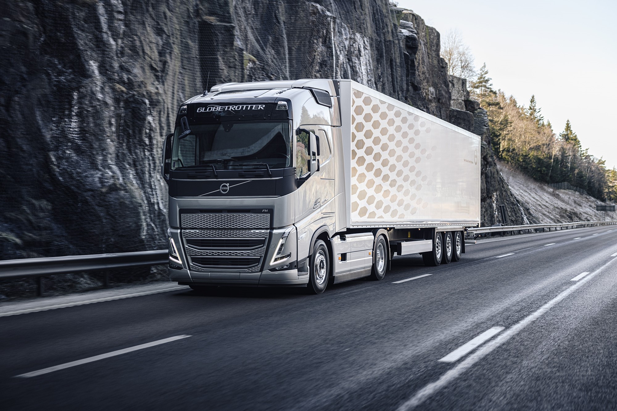 Volvo Trucks Unveils the New Volvo FH - NGT News