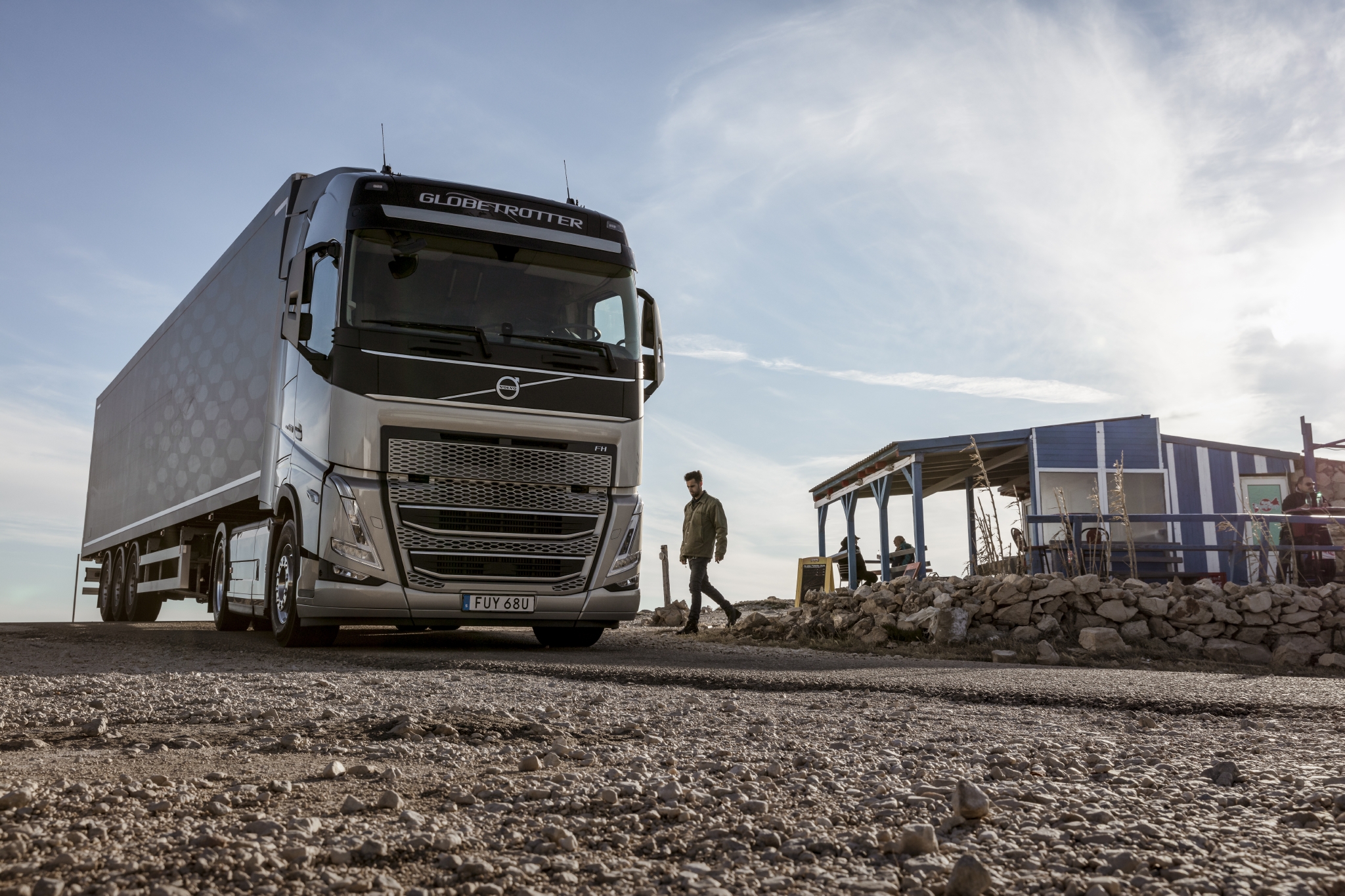 trucks portal volvo Slam transport returns to volvo trucks